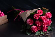 Букет 11 роз Пинк в Ельники