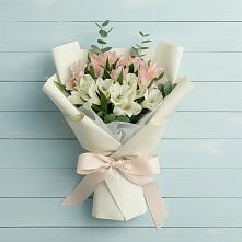 Букет цветов из:  Альстромерии в Ельники