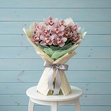 Букет цветов из:  Орхидеи и Розы в Ельники