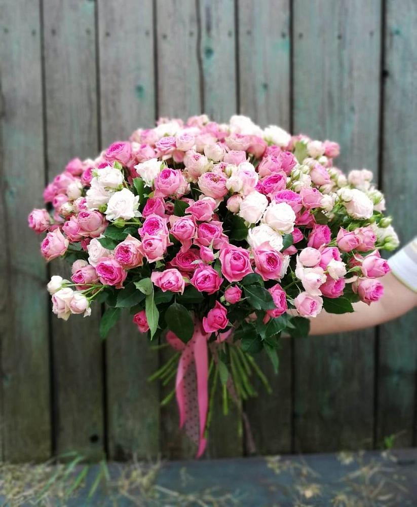 Букет Розовые кустовые розы Натали и Лав Лидия в Ельники