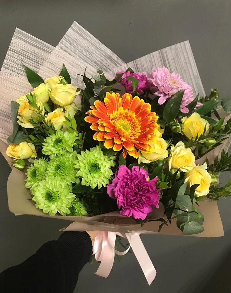 Букет цветов из: Гвоздики, Герберы, Розы и Хризантемы в Ельники