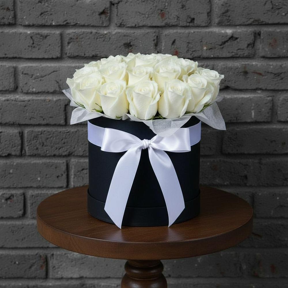 Цветочная композиция из Розы в шляпной коробке в Ельники