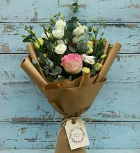 Букет цветов из:  Розы и Лизиантусы в Ельники