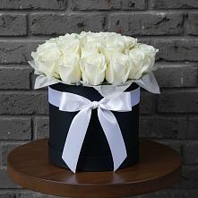 Цветочная композиция из Розы в шляпной коробке в Ельники